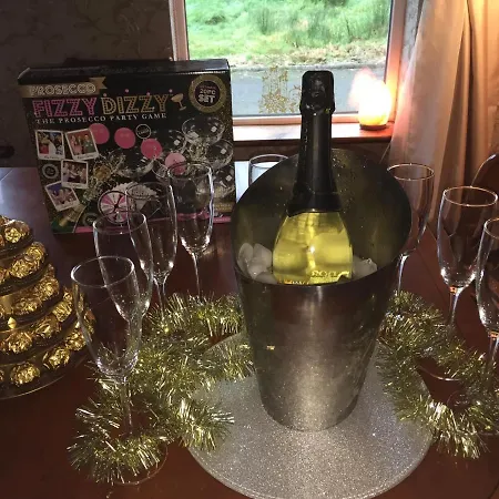 Beautiful 5-bed House In Mullaghland Holiday home